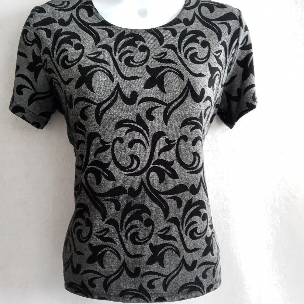 Western Connection Stretch Black & Silver Top L/P